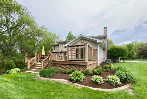 Tiny photo for 3104 Easton Place, St. Charles, IL 60174 (MLS # 12578498)