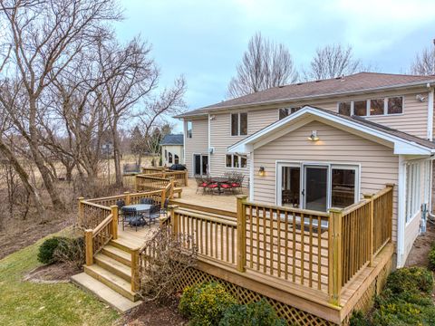 Tiny photo for 3104 Easton Place, St. Charles, IL 60174 (MLS # 12578498)