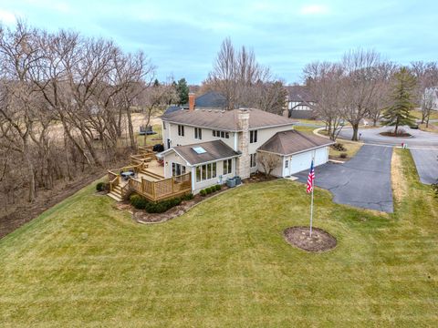 Tiny photo for 3104 Easton Place, St. Charles, IL 60174 (MLS # 12578498)