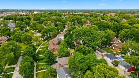 Tiny photo for 708 S Vine Avenue, Park Ridge, IL 60068 (MLS # 12660919)