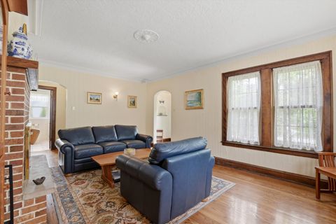 Tiny photo for 708 S Vine Avenue, Park Ridge, IL 60068 (MLS # 12660919)