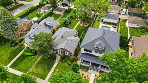 Tiny photo for 708 S Vine Avenue, Park Ridge, IL 60068 (MLS # 12660919)