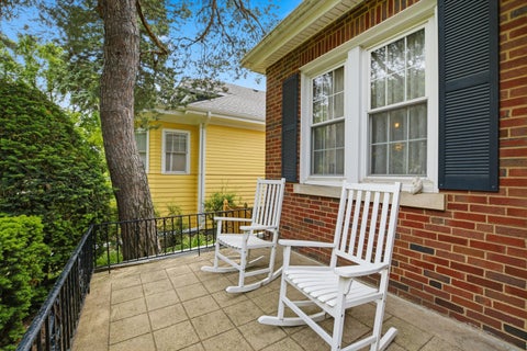 Tiny photo for 708 S Vine Avenue, Park Ridge, IL 60068 (MLS # 12660919)