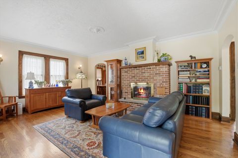 Tiny photo for 708 S Vine Avenue, Park Ridge, IL 60068 (MLS # 12660919)