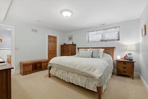 Tiny photo for 708 S Vine Avenue, Park Ridge, IL 60068 (MLS # 12660919)