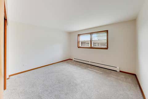Tiny photo for 901 8th Avenue #12, La Grange, IL 60525 (MLS # 12697617)