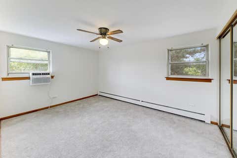 Tiny photo for 901 8th Avenue #12, La Grange, IL 60525 (MLS # 12697617)
