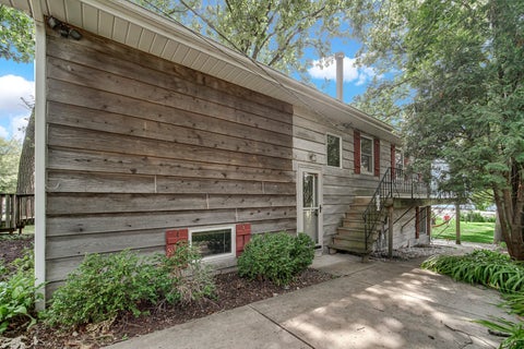 Tiny photo for 42034 N East Road, Antioch, IL 60002 (MLS # 12691610)
