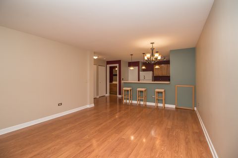 Tiny photo for 713 Silverstone Drive #713, Carpentersville, IL 60110 (MLS # 12510549)