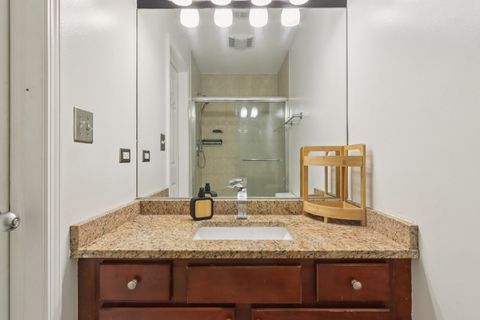Tiny photo for 4145 S Wabash Avenue #1N, Chicago, IL 60653 (MLS # 12479164)