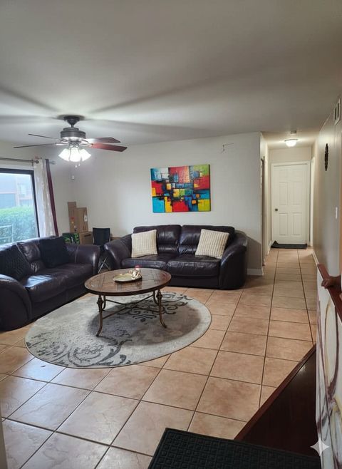 Tiny photo for 717 Tipperary Court #1C, Schaumburg, IL 60193 (MLS # 12508919)