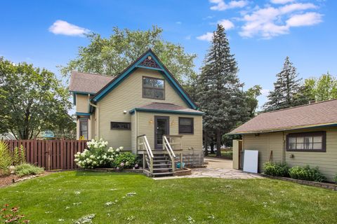 Tiny photo for 425 W Washington Street, West Chicago, IL 60185 (MLS # 12621185)