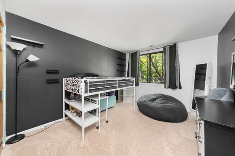 Tiny photo for 440 Raintree Court #1D, Glen Ellyn, IL 60137 (MLS # 12470197)