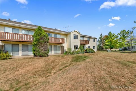Tiny photo for 327 Newport Lane #B2, Bartlett, IL 60103 (MLS # 12630271)