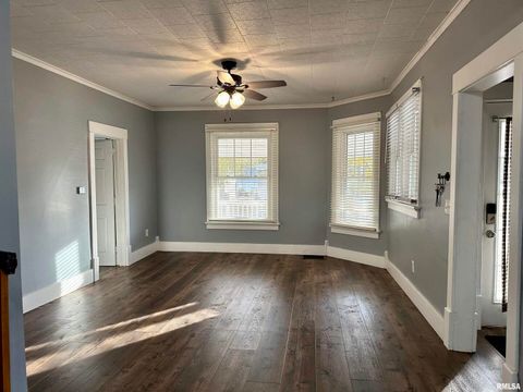 Tiny photo for 626 ARGYLE Court, Clinton, IA 52732 (MLS # QC4268677)