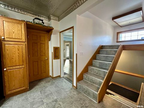 Tiny photo for 626 ARGYLE Court, Clinton, IA 52732 (MLS # QC4268677)