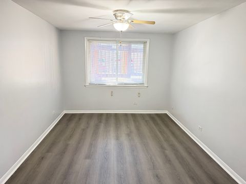 Tiny photo for 1110 W 18th Street #GE, Broadview, IL 60155 (MLS # 12582920)