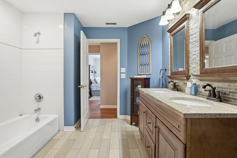 Tiny photo for 400 W Joliet Highway, New Lenox, IL 60451 (MLS # 12495848)