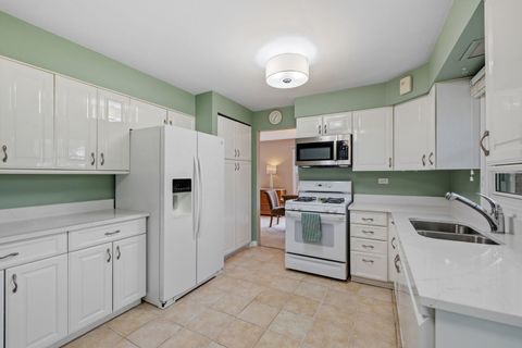 Tiny photo for 6651 Dunham Road, Downers Grove, IL 60516 (MLS # 12486121)