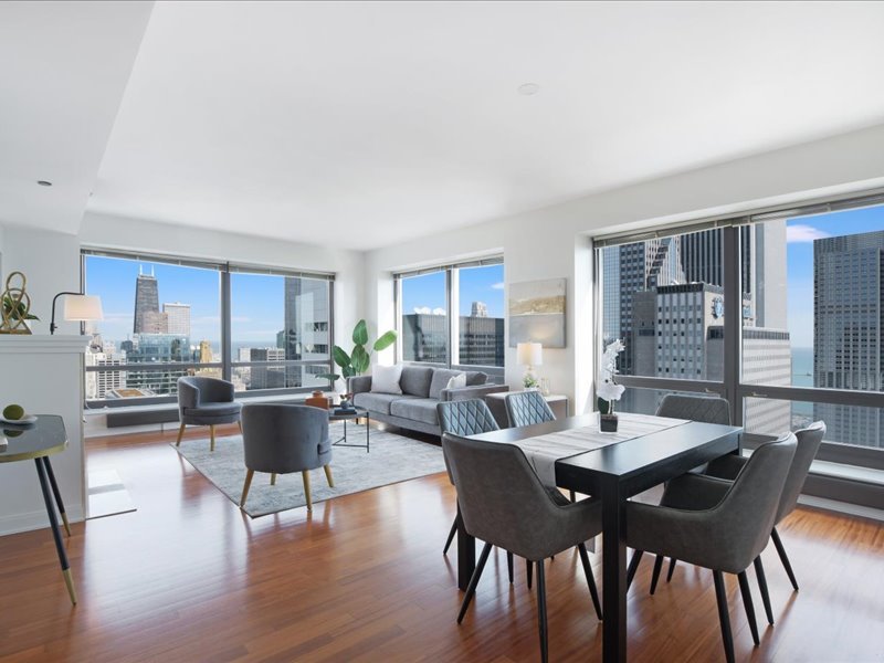 130 N Garland Court 5101