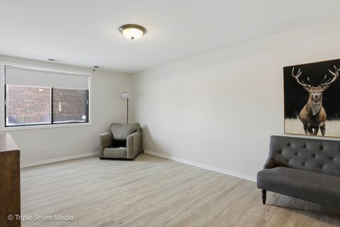 Tiny photo for 440 Raintree Court #1G, Glen Ellyn, IL 60137 (MLS # 12557957)