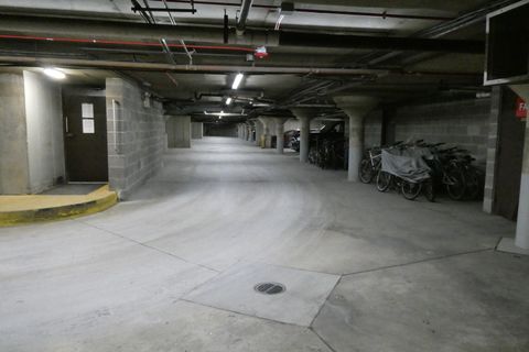 Tiny photo for 440 Raintree Court #1G, Glen Ellyn, IL 60137 (MLS # 12557957)