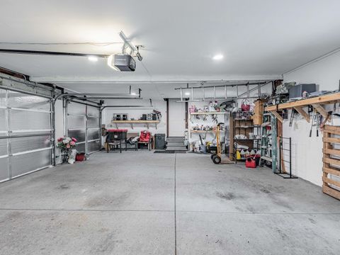 Tiny photo for 1045 Palace Street, Aurora, IL 60506 (MLS # 12624223)