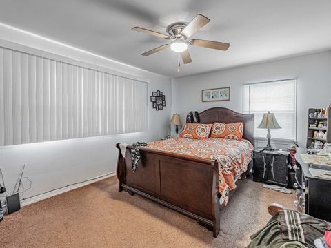 Tiny photo for 1045 Palace Street, Aurora, IL 60506 (MLS # 12624223)