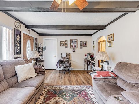Tiny photo for 1045 Palace Street, Aurora, IL 60506 (MLS # 12624223)