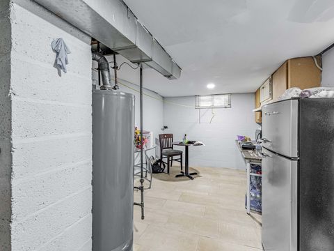 Tiny photo for 1045 Palace Street, Aurora, IL 60506 (MLS # 12624223)
