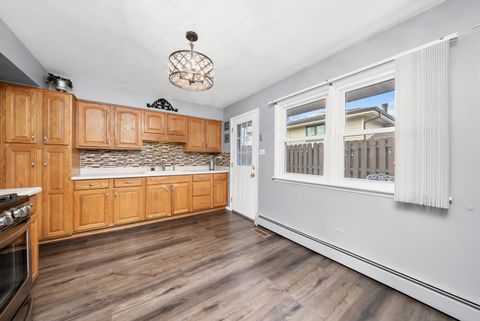 Tiny photo for 6839 W 127th Street, Palos Heights, IL 60463 (MLS # 12583423)