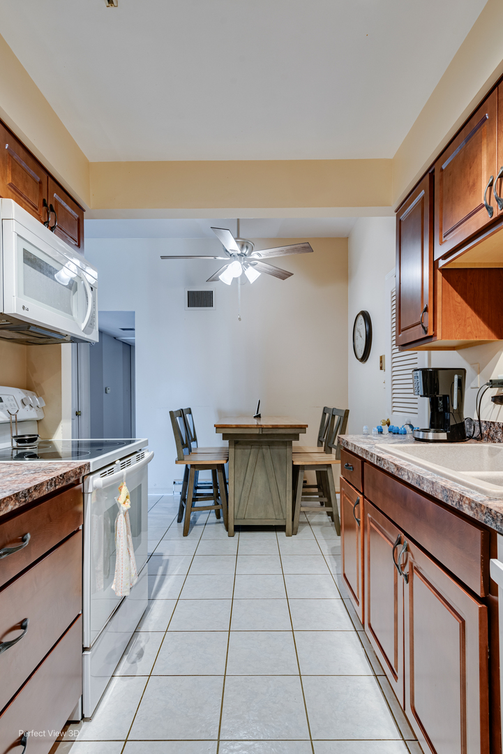 4123 W 98th Street C