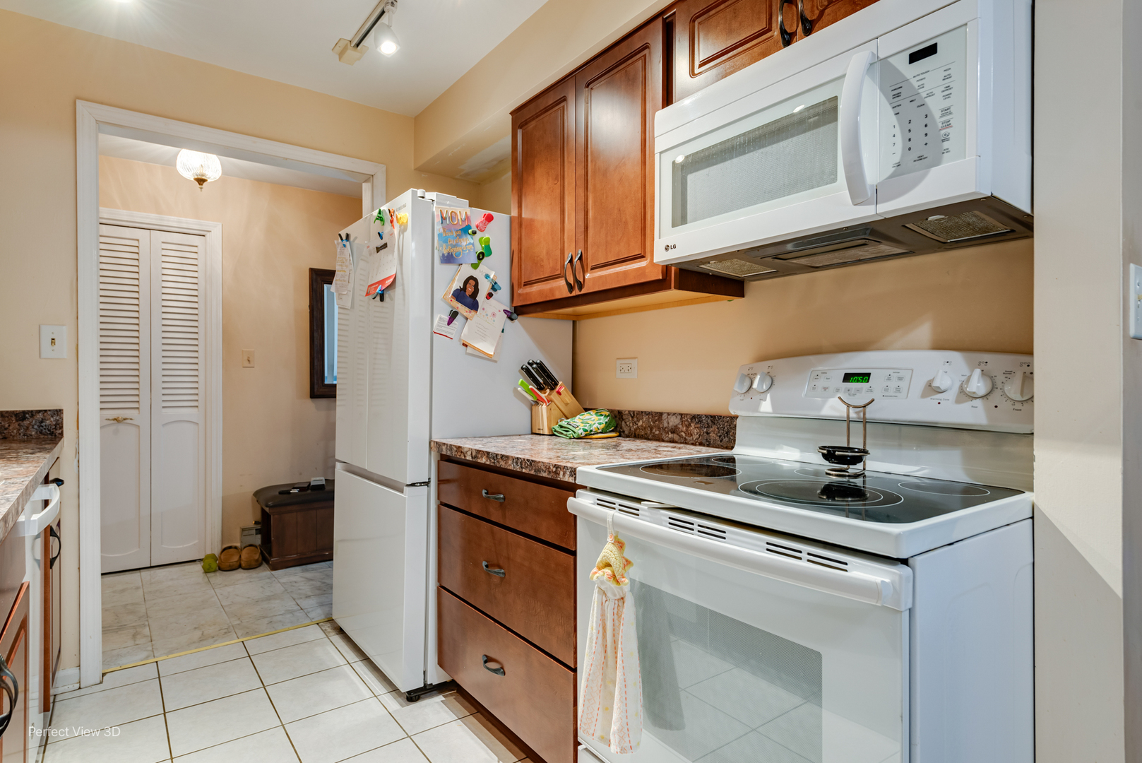 4123 W 98th Street C