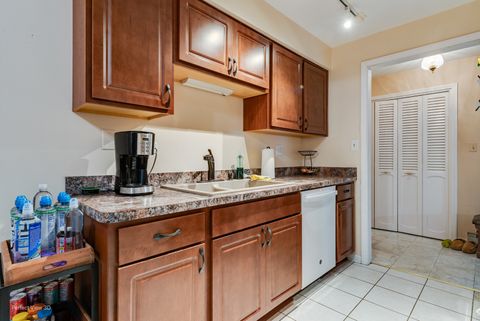 Tiny photo for 4123 W 98th Street #C, Oak Lawn, IL 60453 (MLS # 12503747)