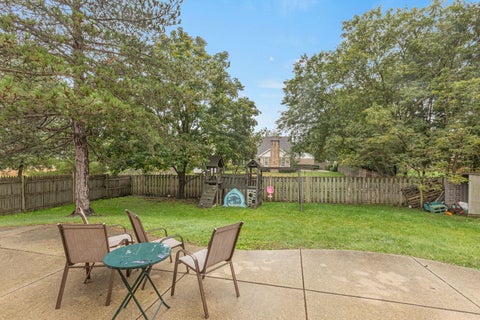 Tiny photo for 77 Montclair Road, Vernon Hills, IL 60061 (MLS # 12770751)