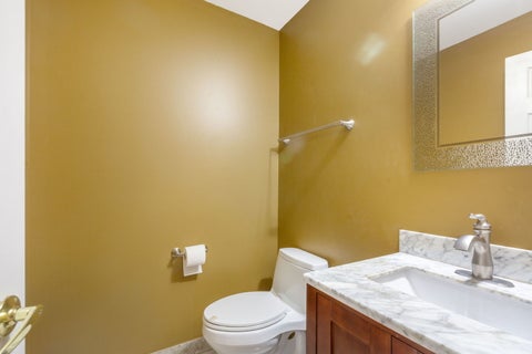 Tiny photo for 77 Montclair Road, Vernon Hills, IL 60061 (MLS # 12770751)