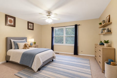 Tiny photo for 77 Montclair Road, Vernon Hills, IL 60061 (MLS # 12770751)