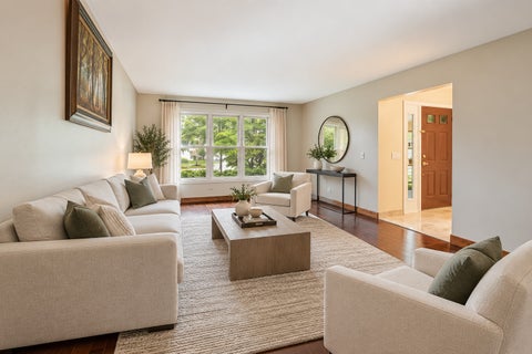 Tiny photo for 77 Montclair Road, Vernon Hills, IL 60061 (MLS # 12770751)