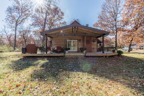 A home in Putnam