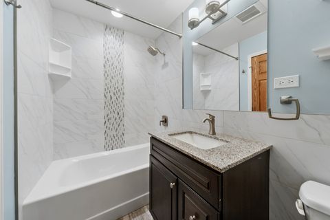 Tiny photo for 1305 E Mulberry Lane, Mount Prospect, IL 60056 (MLS # 12572858)