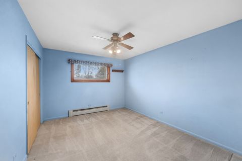 Tiny photo for 1305 E Mulberry Lane, Mount Prospect, IL 60056 (MLS # 12572858)