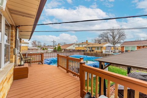 Tiny photo for 1531 N 9th Avenue, Melrose Park, IL 60160 (MLS # 12608024)