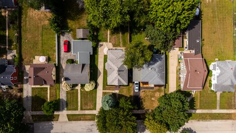 Tiny photo for 3016 Eshcol Avenue, Zion, IL 60099 (MLS # 12480293)