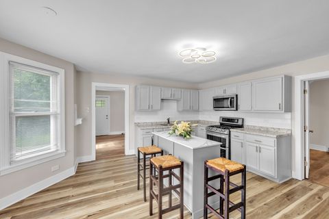 Tiny photo for 3016 Eshcol Avenue, Zion, IL 60099 (MLS # 12480293)