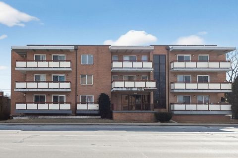 Photo of 6441 W Pershing Road #305, Stickney, IL 60402 (MLS # 12561362)