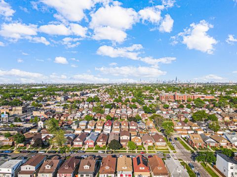 Tiny photo for 1511 N Monitor Avenue, Chicago, IL 60651 (MLS # 12433825)