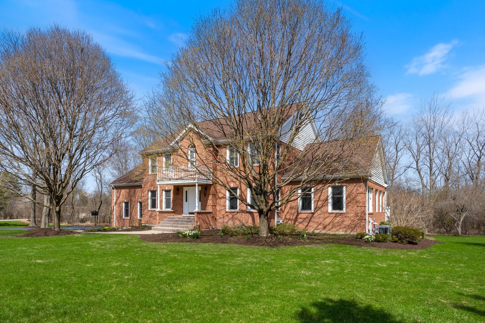 1713 BROOKSIDE Lane