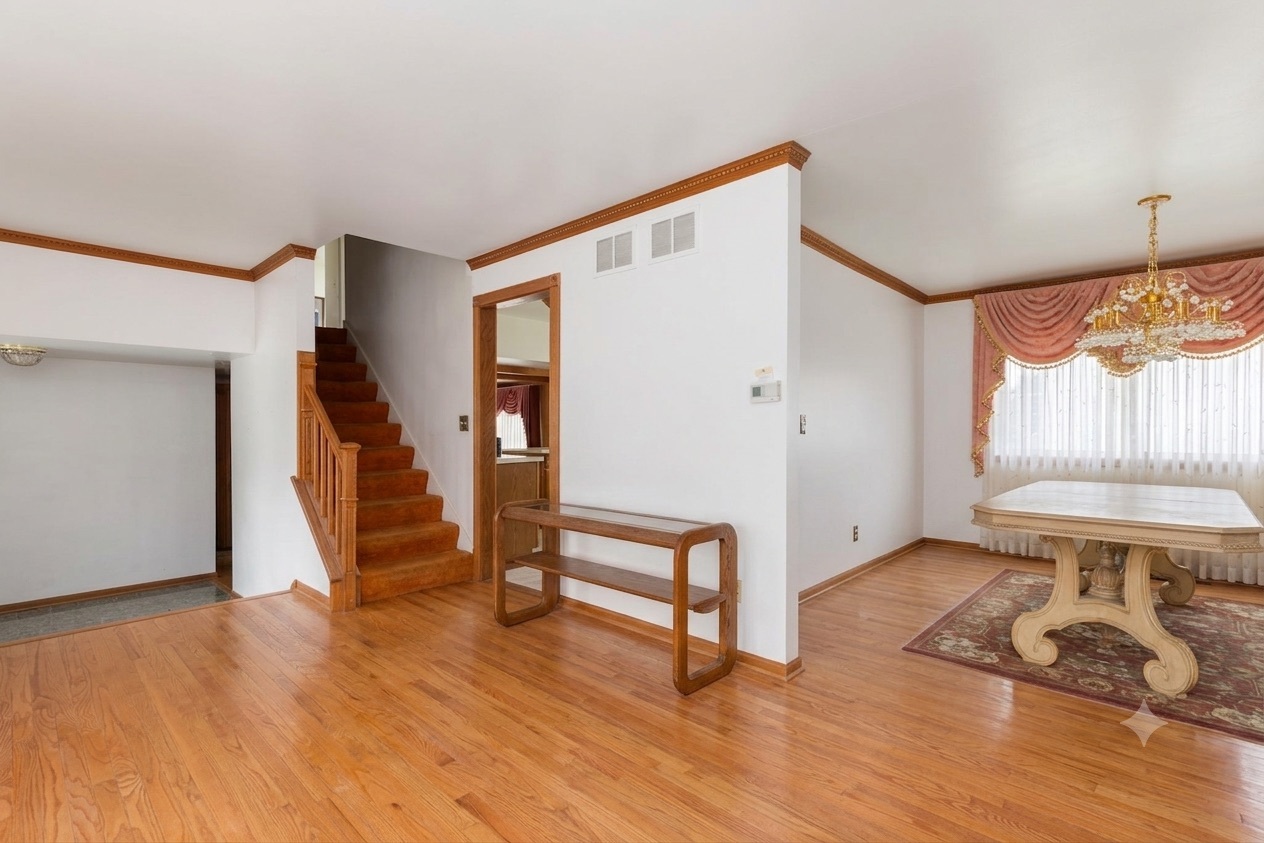 762 Oakwood Drive