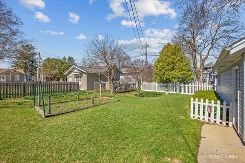 Tiny photo for 92 Hawley Avenue, West Dundee, IL 60118 (MLS # 12610522)