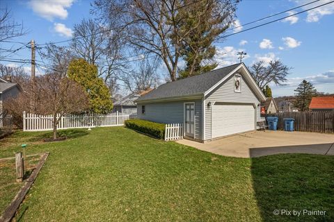 Tiny photo for 92 Hawley Avenue, West Dundee, IL 60118 (MLS # 12610522)